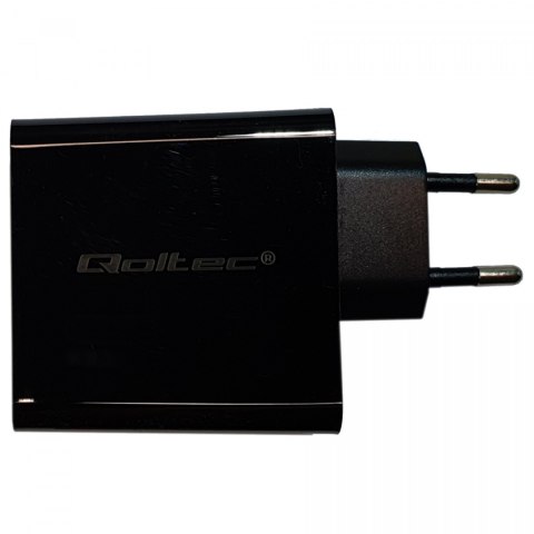 Qoltec Ładowarka sieciowa 63W | 5-20V | 1.5-3A | USB typ C PD | USB QC 3.0 | Czarna Qoltec Ładowarka sieciowa 63W | 5-20V | 1.5-3A | USB typ C PD | USB QC 3.0 | Czarna