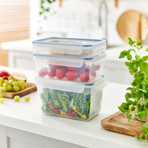 Pojemnik na przysmaki 3L CLIC&LOCK transparentny/czarny Pojemnik na przysmaki 3L CLIC&LOCK transparentny/czarny