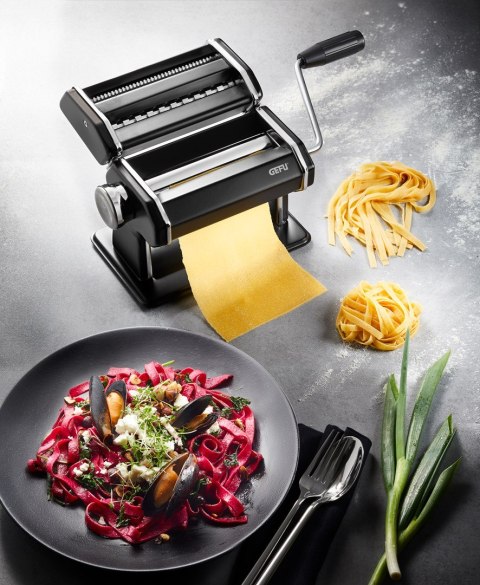 Maszynka do makaronu czarna GEFU PASTA PERFETTA G-89426 Maszynka do makaronu czarna GEFU PASTA PERFETTA G-89426