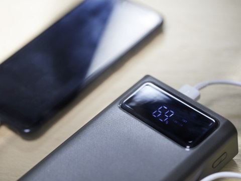 L-BRNO Power Bank PowerBank 30000mAh z ekranem LED czarny