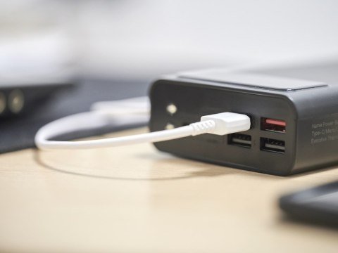 L-BRNO Power Bank PowerBank 30000mAh z ekranem LED czarny