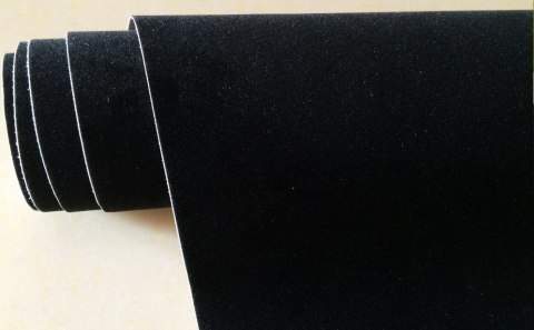 Folia rolka aksamitna czarna 1,35x15m Folia rolka aksamitna czarna 1,35x15m