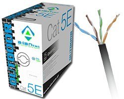 Kabel sieciowy A-LAN drut, zewnętrzny suchy, 100% miedź KIU5OUTS305 (UTP; 305m; kat. 5e; kolor czarny) Kabel sieciowy A-LAN drut, zewnętrzny suchy, 100% miedź KIU5OUTS305 (UTP; 305m; kat. 5e; kolor czarny)