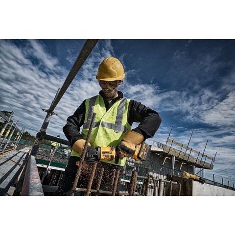 DeWALT DCG418N-XJ szlifierka kątowa 2,18 kg DeWALT DCG418N-XJ szlifierka kątowa 2,18 kg