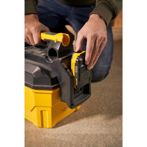 Stanley FATMAX SFMCV002B-XJ odkurzacz 7,5 l Bęben próżniowy Suchy i Mokry Bez worka