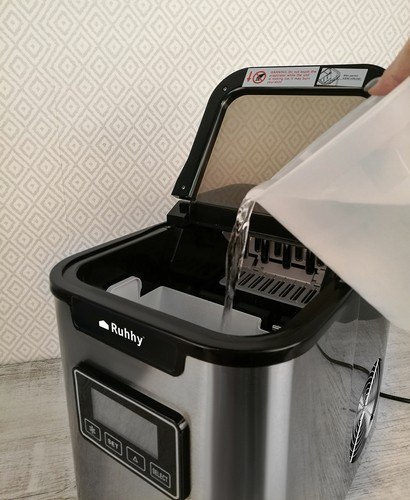 KOSTKARKA DO LODU K5536