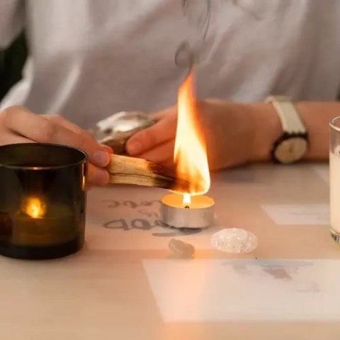 ŚWIECZKI/PODGRZEWACZE 4H- ZESTAW 100SZT ŚWIECZKI/PODGRZEWACZE 4H- ZESTAW 100SZT
