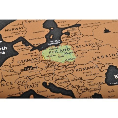 MAPA ŚWIATA - ZDRAPKA Z FLAGAMI + AKCESORIA 23442