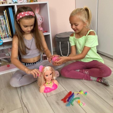 GŁOWA DO STYLIZACJI Z AKCESORIAMI 23437