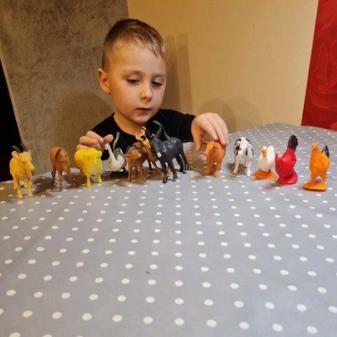 ZWIERZĘTA GOSPODARSKIE - ZESTAW FIGUREK KRUZZEL