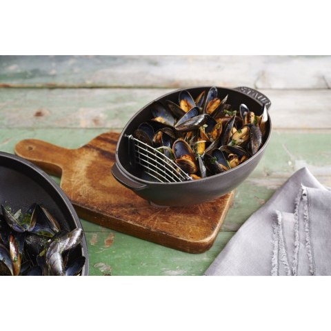 ZWILLING STAUB SPECIAL COCOTTE MUSSEL POT BLACK 2 l Naczynie do pieczenia ZWILLING STAUB SPECIAL COCOTTE MUSSEL POT BLACK 2 l Naczynie do pieczenia