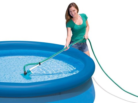 ZESTAW CZYSZCZĄCY DO BASENU, ODKURZACZ INTEX 28002 ZESTAW CZYSZCZĄCY DO BASENU, ODKURZACZ INTEX 28002