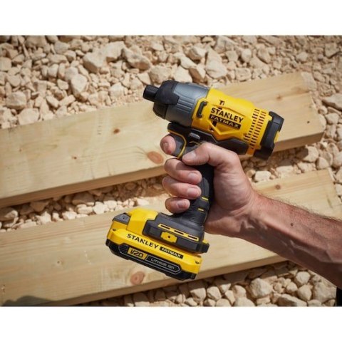 Stanley FATMAX SFMCF800C2K-QW wkrętak zasilany/zakrętark udarowy 2800 RPM Czarny, Żółty Stanley FATMAX SFMCF800C2K-QW wkrętak zasilany/zakrętark udarowy 2800 RPM Czarny, Żółty