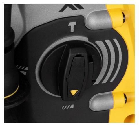 Zestaw Combo 18V DCF887+DCH273+DCG405 DCK305P3T