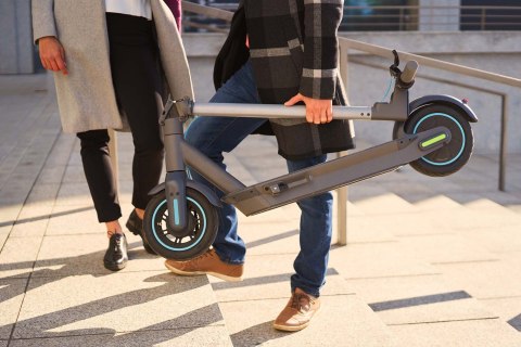 Hulajnoga elektryczna Motus Scooty 10" 2023 Hulajnoga elektryczna Motus Scooty 10" 2023