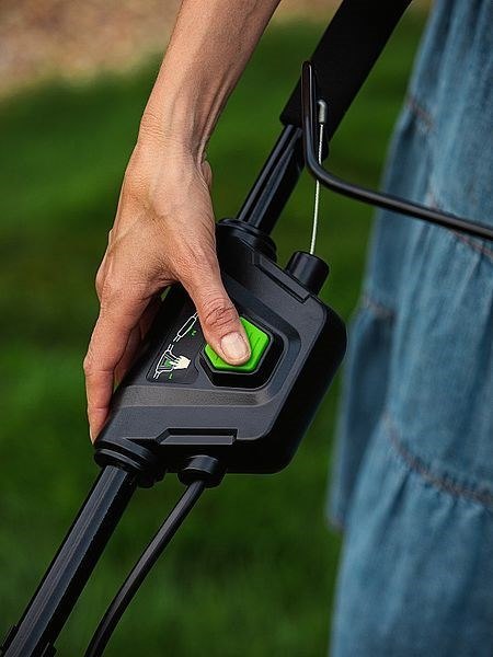 40V Kosiarka 46cm z napędem GREENWORKS GD40LM46SP - 2506807 40V Kosiarka 46cm z napędem GREENWORKS GD40LM46SP - 2506807