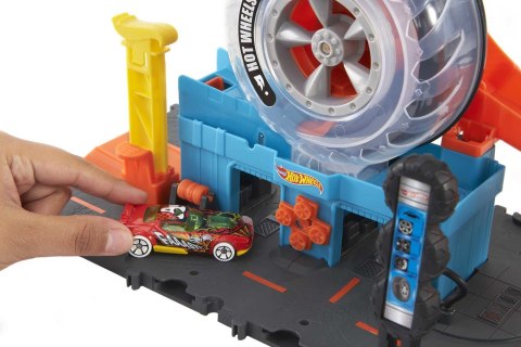 Hot Wheels Wyścigowy warsztat opon Zestaw HDP02 MATTEL