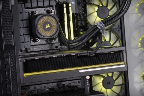 Actina iCUE 7800X3D/32GB/1TB/RTX5070Ti/850W