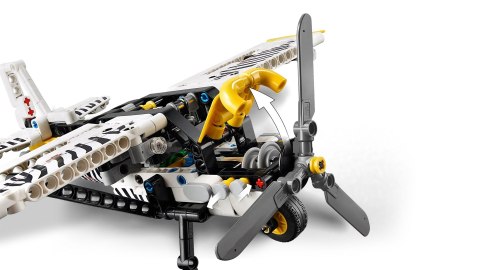 LEGO TECHNIC 42198 LEGO TECHNIC 42198