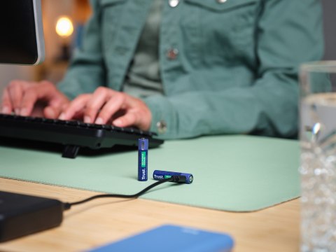 Baterie AAA Trust USB-C RECHARGEABLE BATTERIES 2P Baterie AAA Trust USB-C RECHARGEABLE BATTERIES 2P