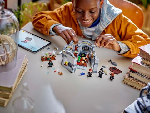 LEGO Harry Potter 76431 Zamek Hogwart: Zajęcia z eliksirów
