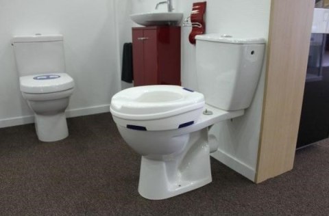 Nasadka na wc podwyższająca CLIPPER Nasadka na wc podwyższająca CLIPPER