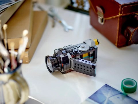 LEGO CREATOR 3 W 1 31147 APARAT W STYLU RETRO LEGO CREATOR 3 W 1 31147 APARAT W STYLU RETRO