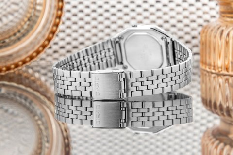 Zegarek Damski CASIO Collection Retro LA680WA-1BDF