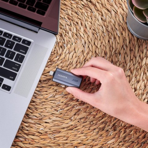 Adata Zewnętrzny dysk SSD SC750 2000G USB3.2C 1050/1000 MB/s Adata Zewnętrzny dysk SSD SC750 2000G USB3.2C 1050/1000 MB/s