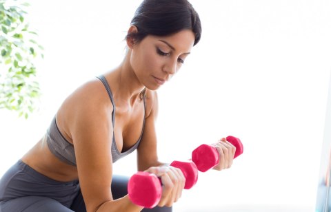 Hantelki hantle 4kg zestaw ciężarków 2x 2kg fitness Hantelki hantle 4kg zestaw ciężarków 2x 2kg fitness