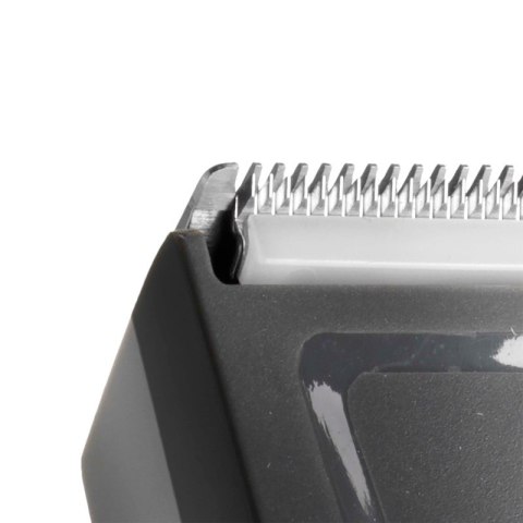 Maszynka do strzyżenia Babyliss E786E (kolor czarny) Maszynka do strzyżenia Babyliss E786E (kolor czarny)