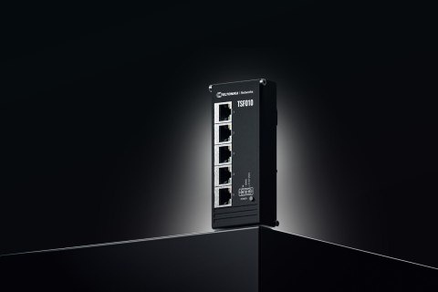 Teltonika TSF010 switch przemysłowy (TSF010000000)