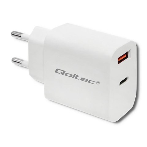 Ładowarka sieciowa Qoltec 18W | 5-12V | 1.5-3A | USB typ C PD | USB QC 3.0 | Biała Ładowarka sieciowa Qoltec 18W | 5-12V | 1.5-3A | USB typ C PD | USB QC 3.0 | Biała