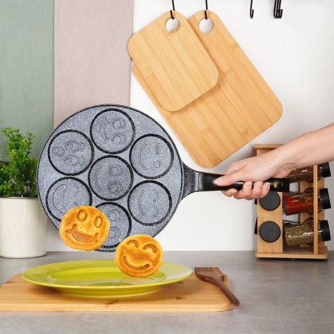 Patelnia do jajek granitowa 7 otworów BASIC LINE 26 cm