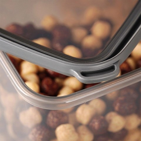 Pojemnik na produkty sypkie z pokrywką 1,6 l