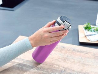 Kubek termiczny Flip 600 ml purpurowy 3274 LEIFHEIT