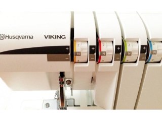 Maszyna do szycia Overlock Husqvarna Huskylock S15