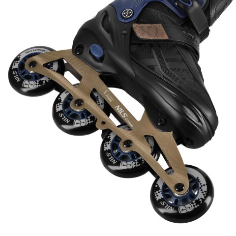 NA684 ŁYŻWOROLKI VELTO GRANATOWE ROZM. XL(42-45) NILS EXTREME