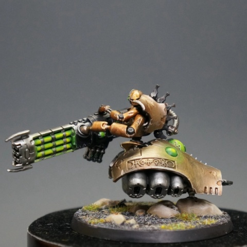 Warhammer 40.000 NECRONS – Lokhust Heavy Destroyer