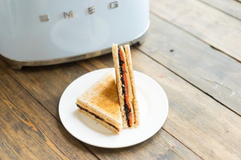Toster SMEG TSF01PBEU