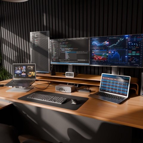 Targus DOCK230EUZ stacja dokująca Przewodowa Thunderbolt 5 Srebrny
