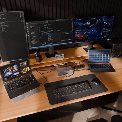 Targus DOCK230EUZ stacja dokująca Przewodowa Thunderbolt 5 Srebrny