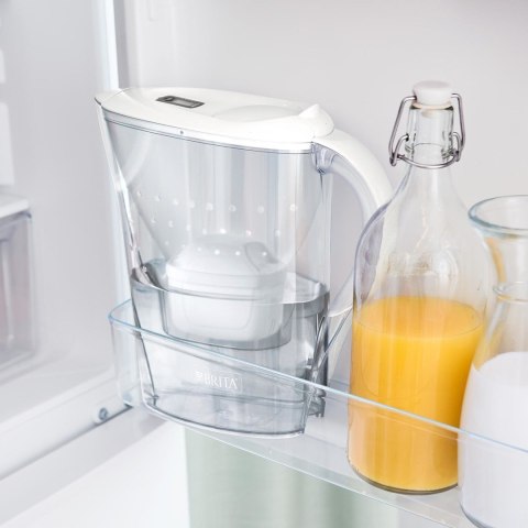 Brita Marella + 3 Maxtra Pro Pure Performance Dzbanek z filtrem do wody 2,4 l Przezroczysty, Szary