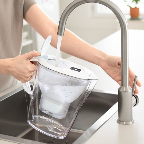 Brita Marella + 3 Maxtra Pro Pure Performance Dzbanek z filtrem do wody 2,4 l Przezroczysty, Szary