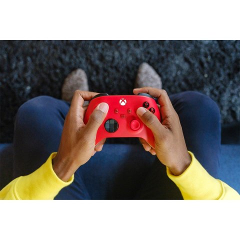 Microsoft Xbox Series Kontroler - Pulsujący czerwon (OUTLET)
