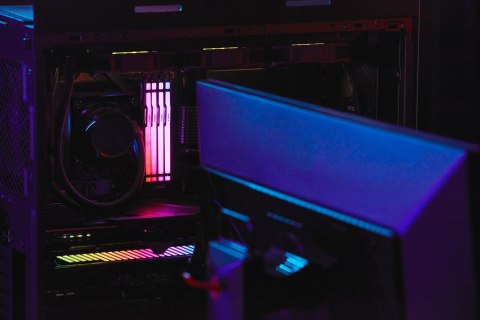 KINGSTON DDR5 32GB 6800MT/s CL34 DIMM (Kit of 2) FURY Beast RGB EXPO