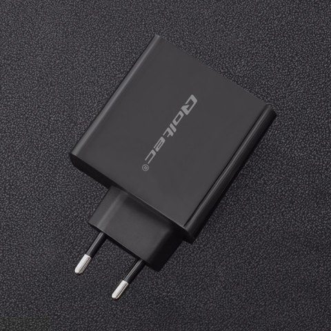 Qoltec Ładowarka sieciowa 63W | 5-20V | 1.5-3A | USB typ C PD | USB QC 3.0 | Czarna Qoltec Ładowarka sieciowa 63W | 5-20V | 1.5-3A | USB typ C PD | USB QC 3.0 | Czarna