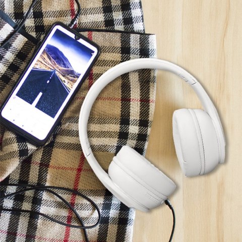 Qoltec Słuchawki bezprzewodowe Soundmasters z mikrofonem | BT 5.0 AB| Białe Qoltec Słuchawki bezprzewodowe Soundmasters z mikrofonem | BT 5.0 AB| Białe