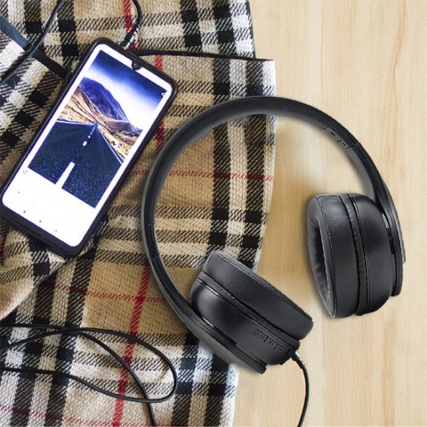 Qoltec Słuchawki bezprzewodowe Soundmasters z mikrofonem | BT 5.0 AB| Czarne Qoltec Słuchawki bezprzewodowe Soundmasters z mikrofonem | BT 5.0 AB| Czarne
