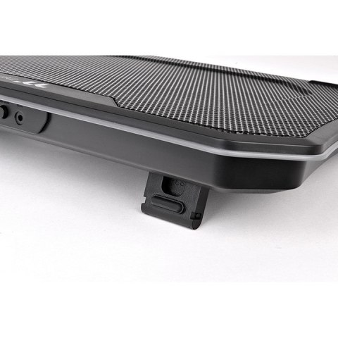 THERMALTAKE MASSIVE 12 RGB 15" 120CM CL-N020-PL12SW-A THERMALTAKE MASSIVE 12 RGB 15" 120CM CL-N020-PL12SW-A